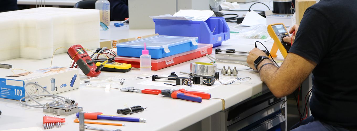 Technische Hilfskräfte für die Fertigung von elektrischen Geräten in Voll- und Teilzeit (m/w/d)