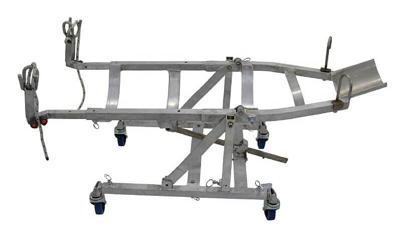 Cradle for laparoscopy in sheep