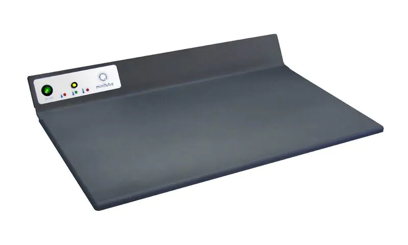 Laboratory heating plate