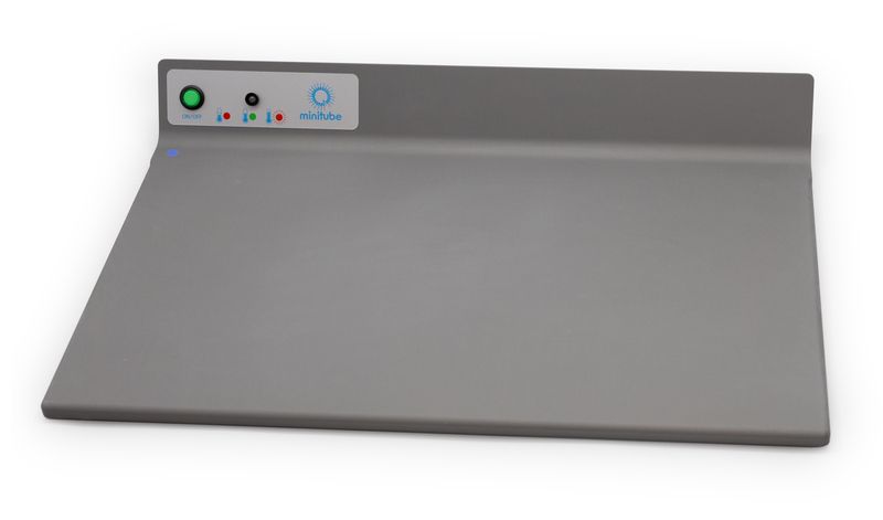 Laboratory heating plate